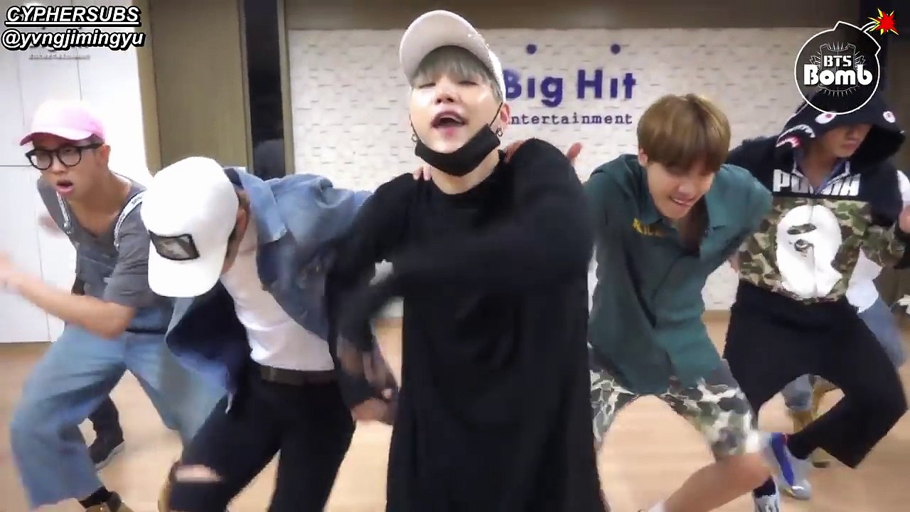 [ENG SUB - BANGTAN BOMB] BTS 'Silver Spoon' (Baepsae) Dance Practice  (Excited Ver.) - Vidéo Dailymotion