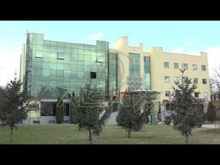 Lutfiu dhe Mexhiti heshtin për emrat e shkollave të Çairit