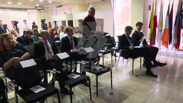 Maqedonia sërish me rekomandim të kushtëzuar