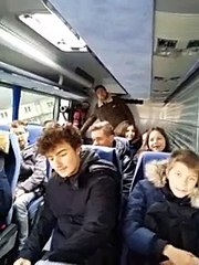 Pont à Mousson Un car pédagogique se renverse avec des élèves à l'intérieur