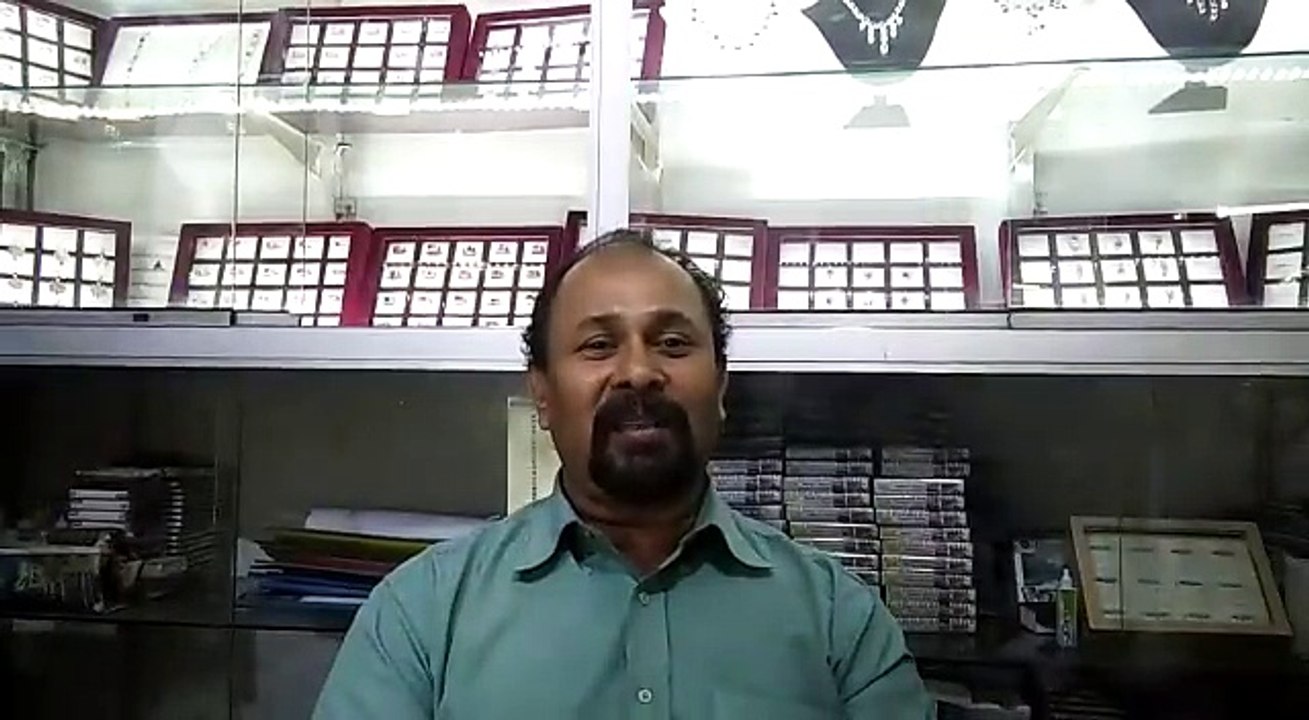 කප්පම් වලට,ආණ්ඩු බලයට,මාධ්‍ය ප්‍රචාර දෙන සක්කිලි මාධ්‍ය වලට රිදෙන්නම දෙයි...