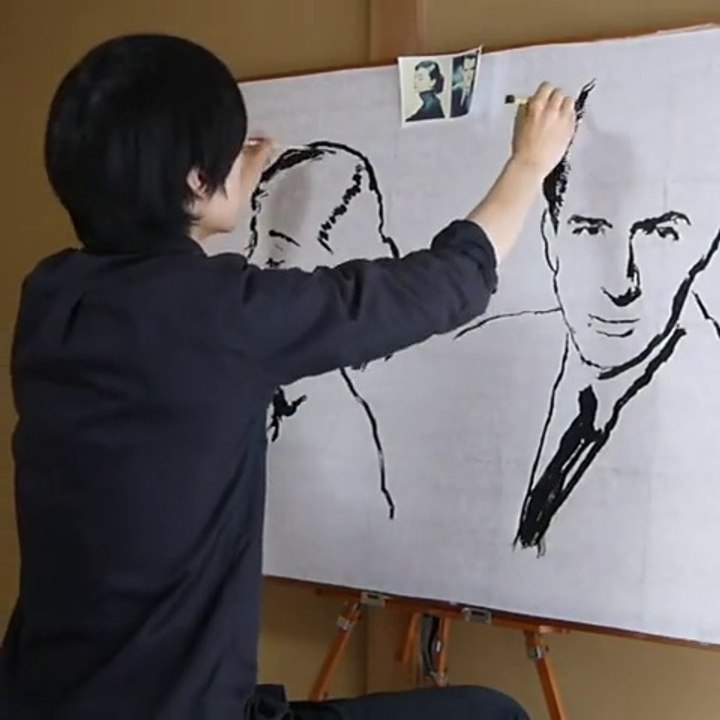 Cet artiste incroyable dessine deux portraits en même temps