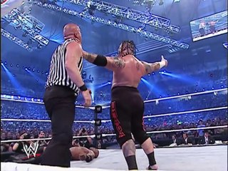 Donald Trump dans un combat de catch !