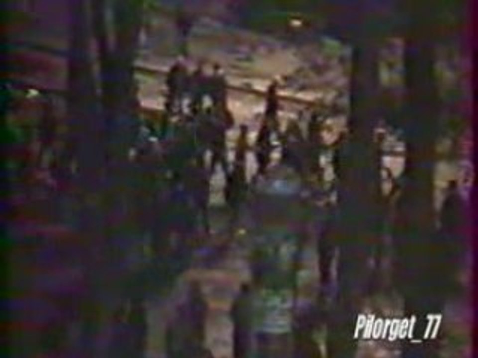 ASSE-PSG 94-95, AUTOUR DU STADE