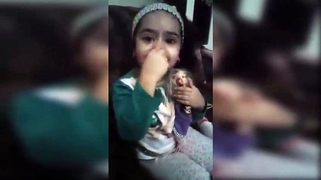 طفلة صغيرة تسخر من مريم بن مولاهم ههههه