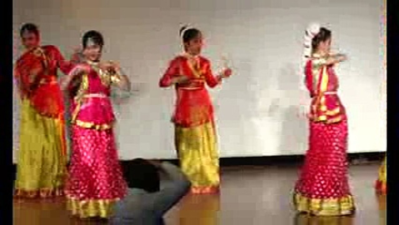 kathak dance classes in Indirapuram -Kadambari Sangeet Mahavidyalaya, Indirapuram