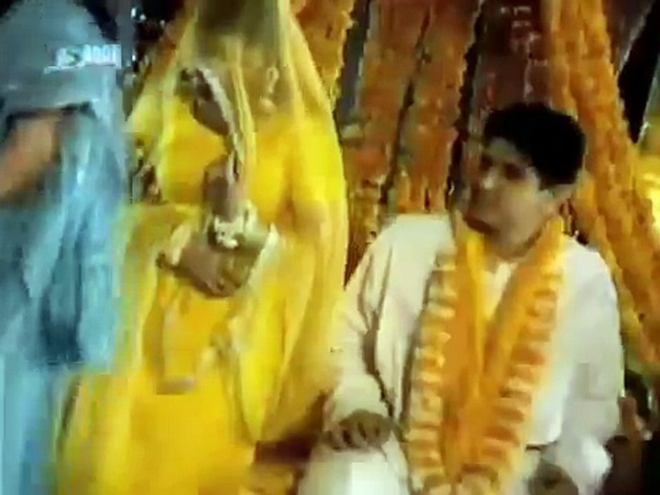 Mehndi-Ki-Khushboo-Se-Saanson-Pe-chaja-Re----HUZAIFA JANI COLLECTION