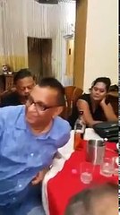 කොල්ලෙක් කවිශාට අරක්කු පොවන හැටි මෙන්න Kaveesha Ayeshani arakku powanahati(360p)