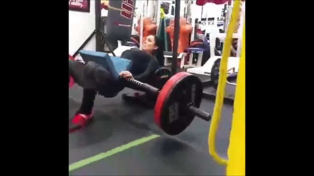 STEPHANIE MOHAE - IFBB Bikini Pro Workout for a Bigger Butt & Strong Legs @ USA