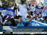 Perú: trabajadores públicos secundan el segundo día de huelga general