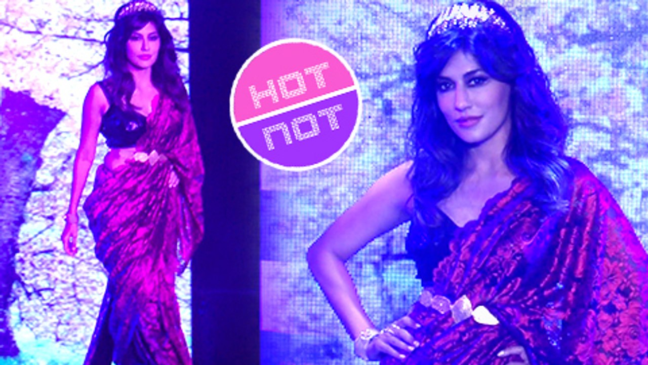 Hot Chitrangda Singh Turns Showstopper In A Sexy Saree