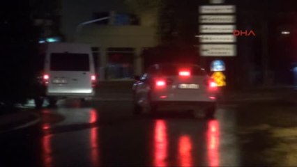 Izmir'de Deaş Operasyonu: 5 Gözaltı