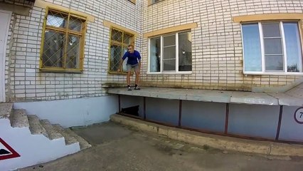 Il se met KO tout seul en chutant en Parkour