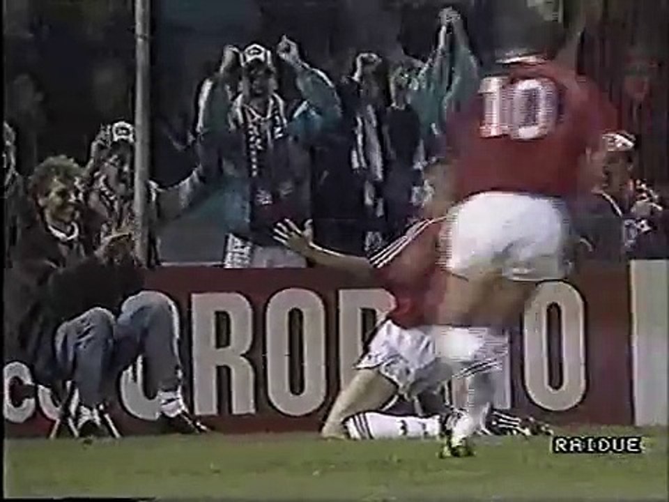 26.10.1988 - 1988-1989 European Champion Clubs' Cup 2nd Round 1st Leg PSV Eindhoven 5-0 FC Porto