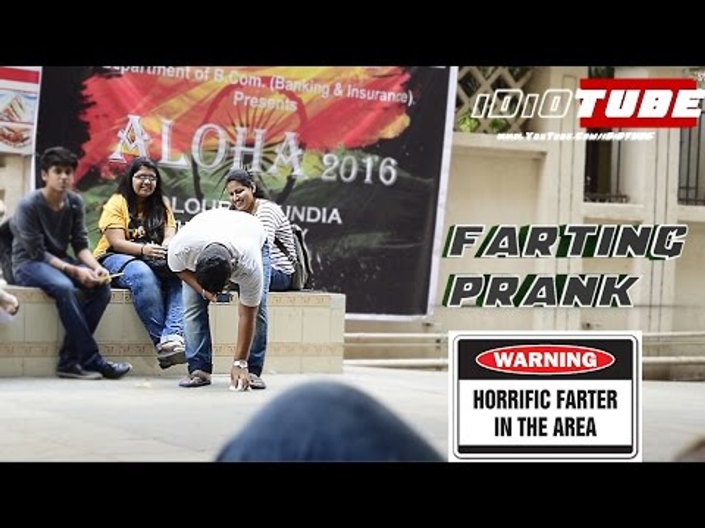 Hot Girls Face Farting