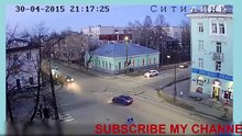 Accident de voiture mortel en direct - Caméra de surveillance [Sécurité] New 2016 +18  HD