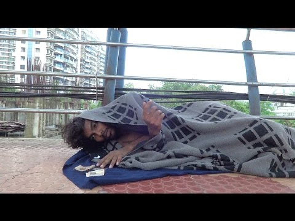 Stealing Money From A Homeless Guy - Social Experiment