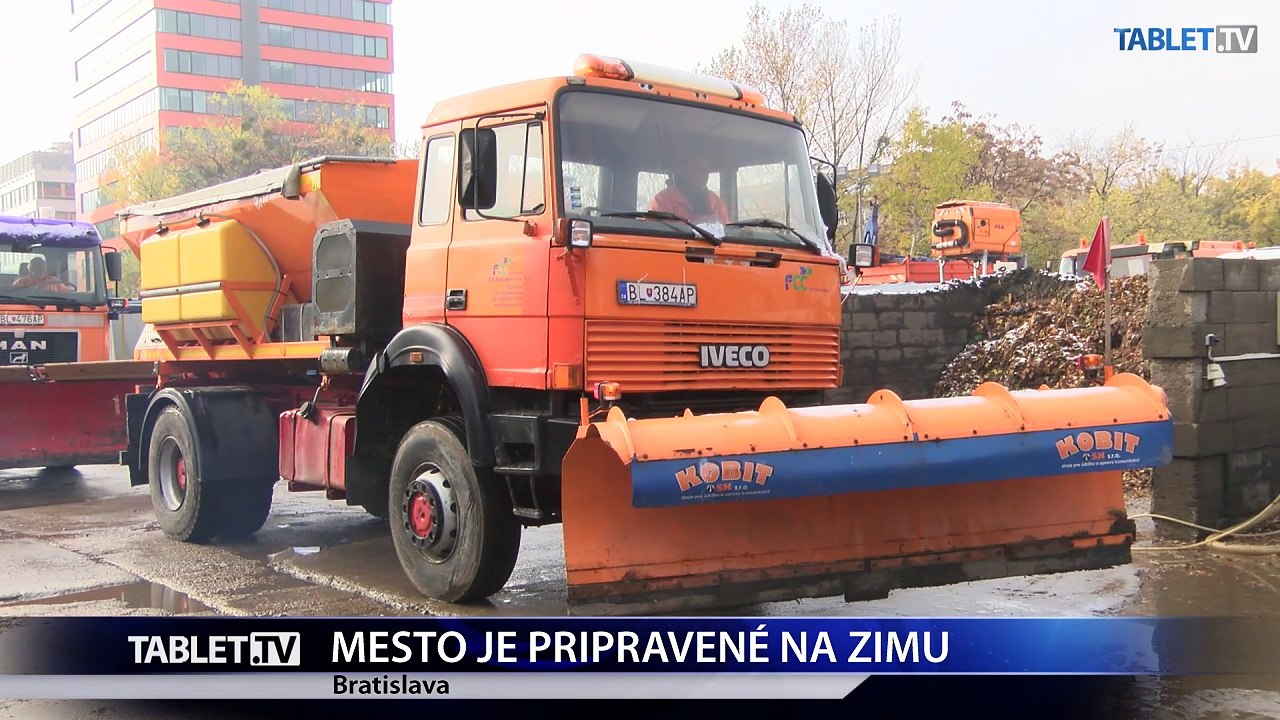 BRATISLAVA: V meste sa už začala zimná údržba, pohotovosť zatiaľ nevyhlásili