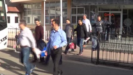 Fetö'ye Finans Sağlamakla Suçlanan 37 Şüpheli Adliyede