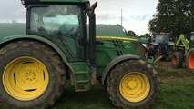Les tracteurs anti-NDDL protègent une ferme expulsable