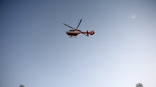 Derik Kaymakamı Safitürk, Ambulans Helikopterle Gaziantep'e Getirildi