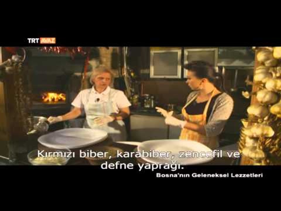 Ekşi Lahanadan Sarma - Tavuklu Biber Yemeği - TRT Avaz