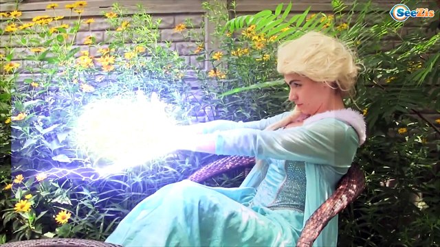 Spiderman vs joker and Elsa attach tyre! Pink SpiderGirl Kids Family Fun Superhero