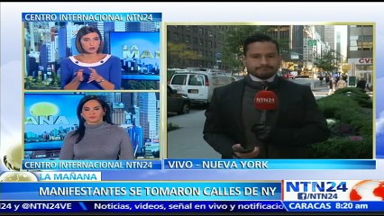 Cientos de personas marchan en Nueva York en protesta a la elección de Trump como presidente de EE.UU.