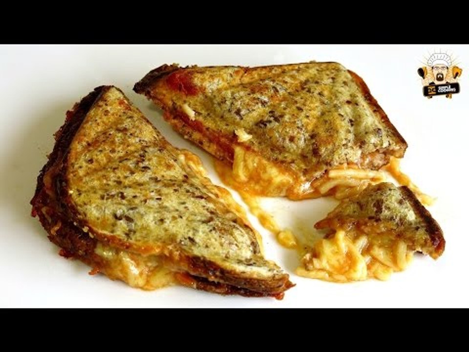 SPAGHETTI & CHEESE JAFFLES