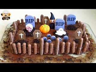 HALLOWEEN GRAVEYARD CAKE