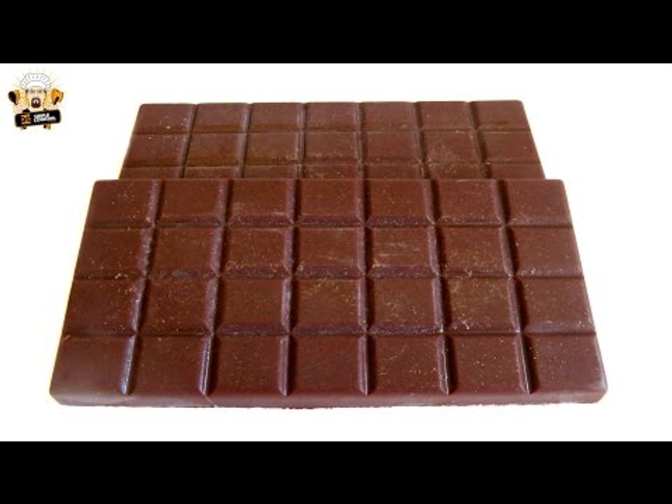 RAW CHOCOLATE WITH GOJI BERRIES