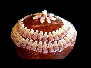 HOW TO MAKE A COCA-COLA CAKE
