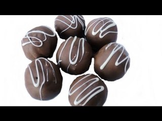 HOW TO MAKE OREO TRUFFLES