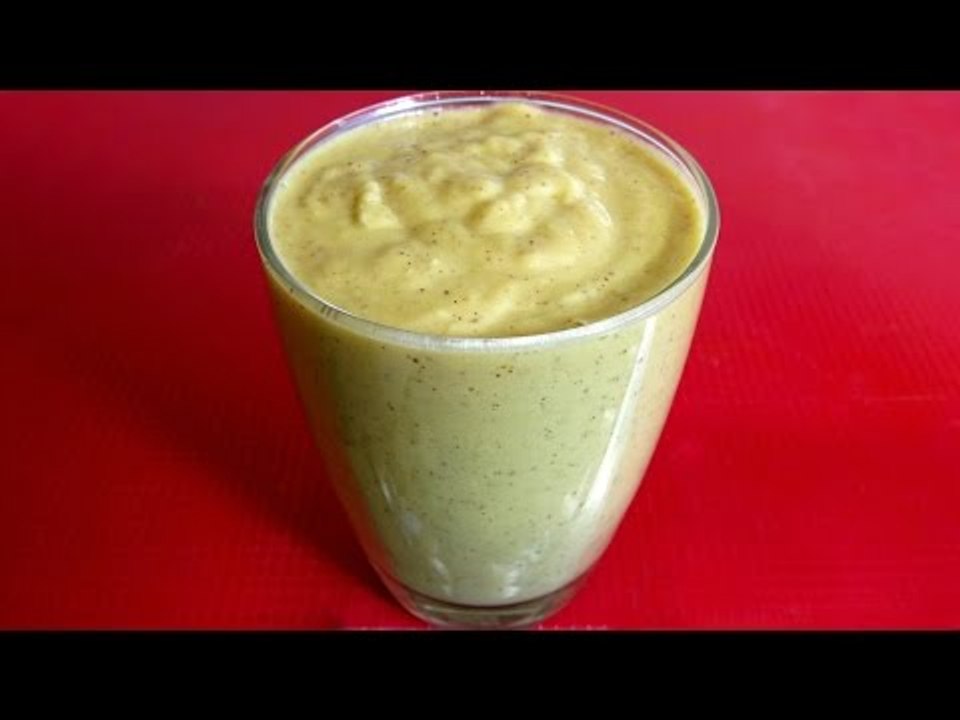 AVOCADO PEAR SMOOTHIE