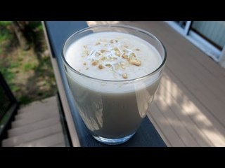 COCONUT CREAM PIE SMOOTHIE FOR COLLEGE STUDENTS