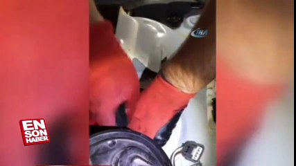 Otomobilin yakıt deposundan cephanelik çıktı