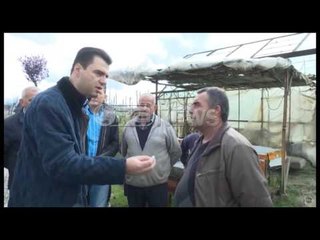 Ora News – Në Vorën e përmbytur, Basha i kërkon Kryeministrit të dalë në terren