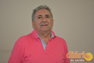 DER continua a recuperar estradas na região de Cajazeiras-PB