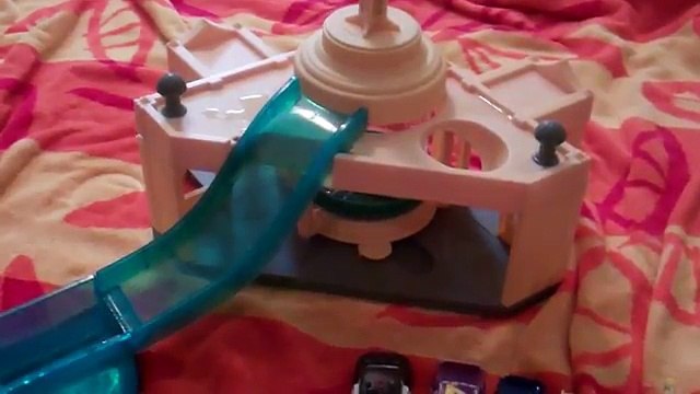 Disney Cars Color Changers Ramone Playset with Color Shifters by Mattel w Wingo, Boost, Snotrod