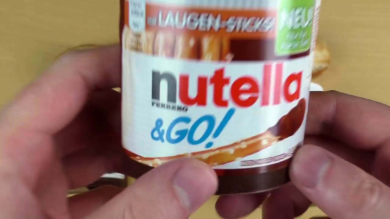 Nutella Pretzel Sticks-9eQ-nyKTseE