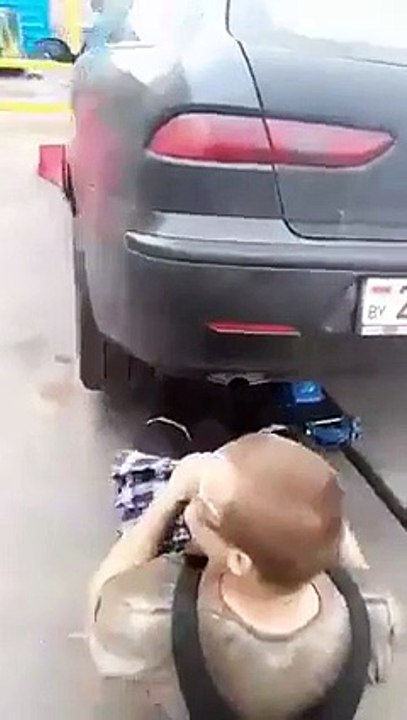 Gesicht Zum Auspuff halten