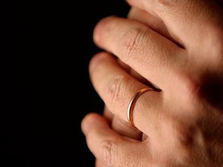 Should You Date A Married Man?