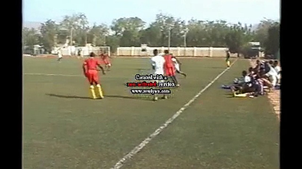 YouBent:  : 1997 doğumlu, mali uyruklu, profesyonel lisanslı erkek forvet (futbol) oyuncusu