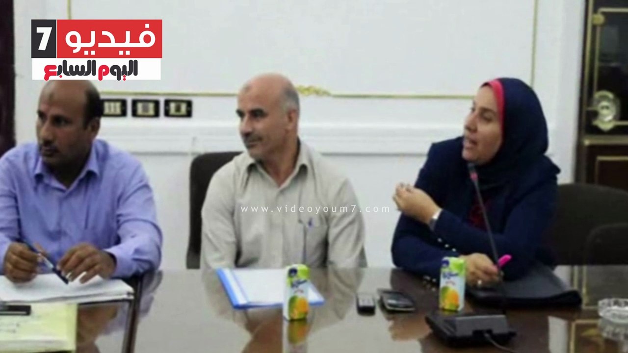 محافظ المنيا يبحث مشاكل ومعوقات قرى الظهير الصحراوى