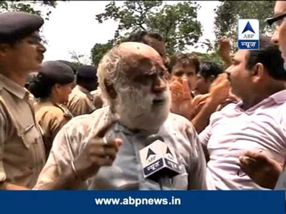 Protest in Delhi, Jammu over Kishtwar curfew