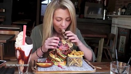 Student Eat 28oz Burger In 9 Minutes