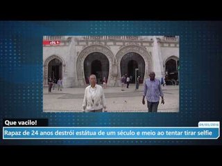 Homem destrói estátua centenária ao subir nela para fazer selfie