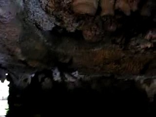 Passage sous la grotte Canoe