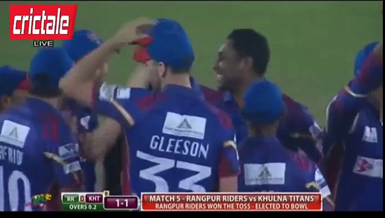 Shahid Afridi 4 Wickets vs Khulna Titan BPL 2016