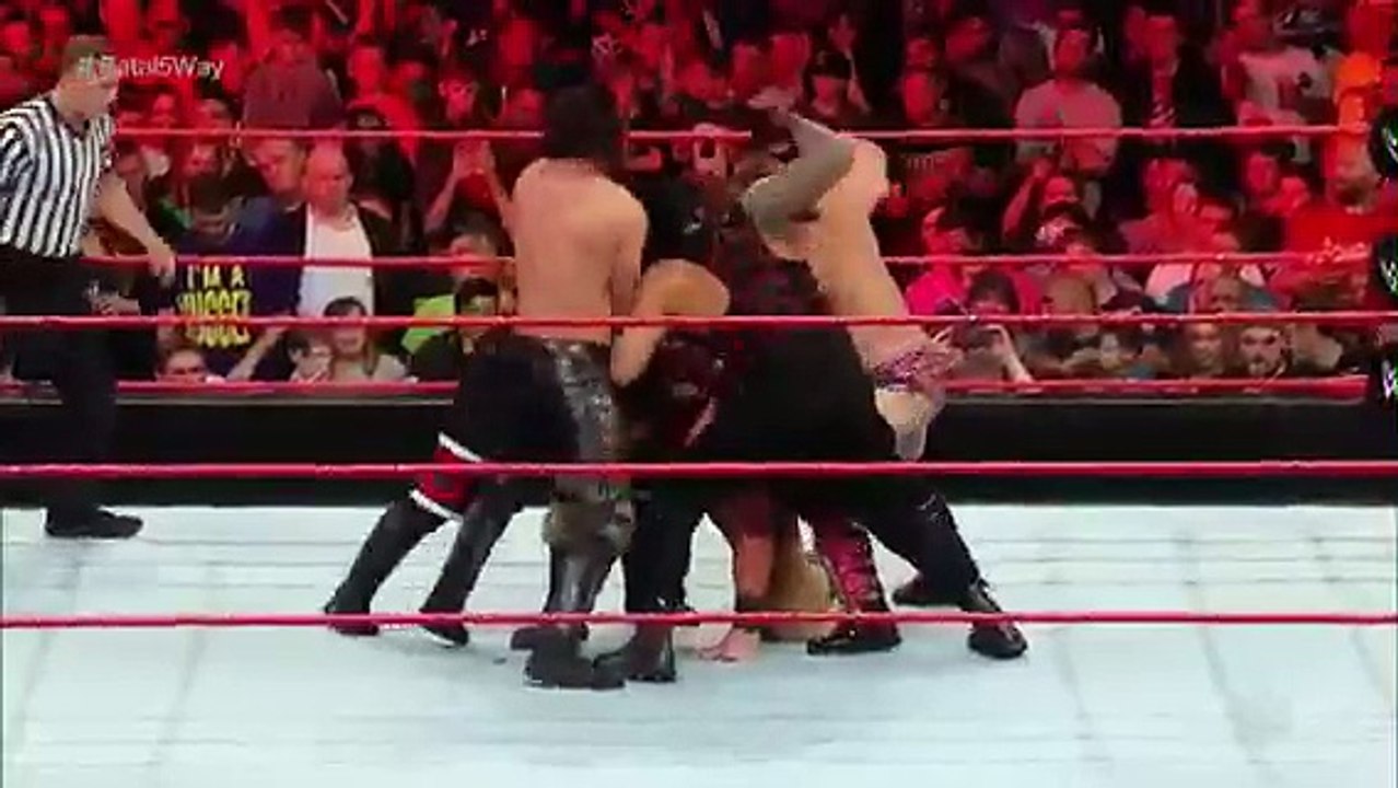 Reigns vs. Rollins vs. Owens vs. Strowman vs. Jericho — Fatal 5-Way Match: Raw, Nov. 7, 2016